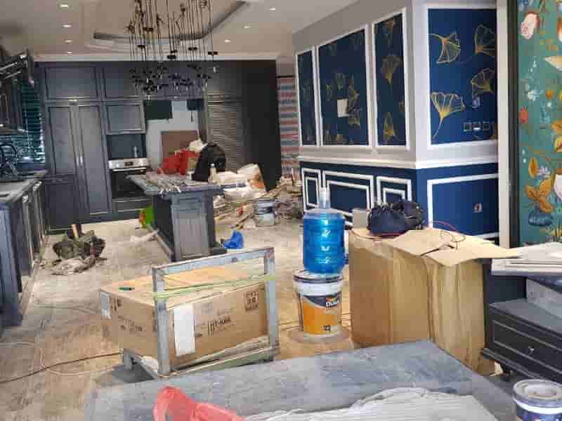 Trước khi vệ sinh căn hộ