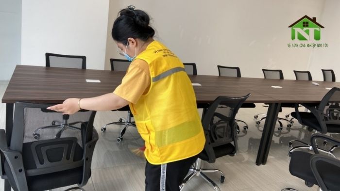 Quá trình thuê tạp vụ văn phòng giá rẻ Nam Tín