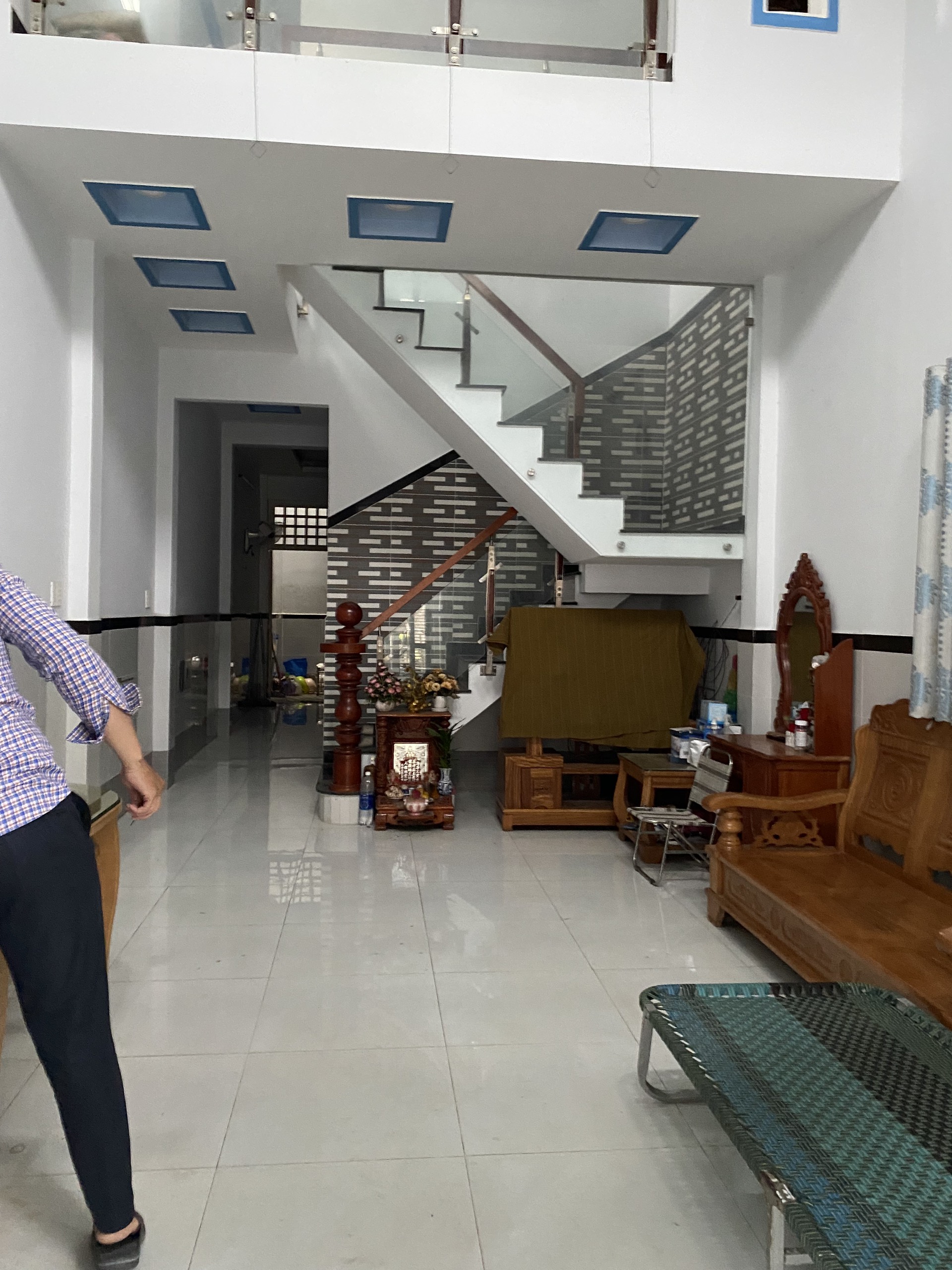 Dịch vụ vệ sinh nhà ở đón tết Dĩ An