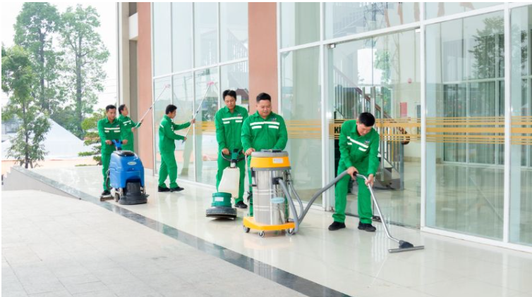 Nhân viên vệ sinh